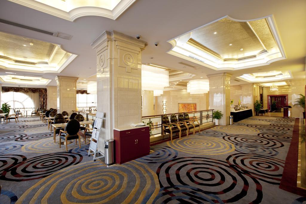 Friend Hotel Shanghai Bagian luar foto