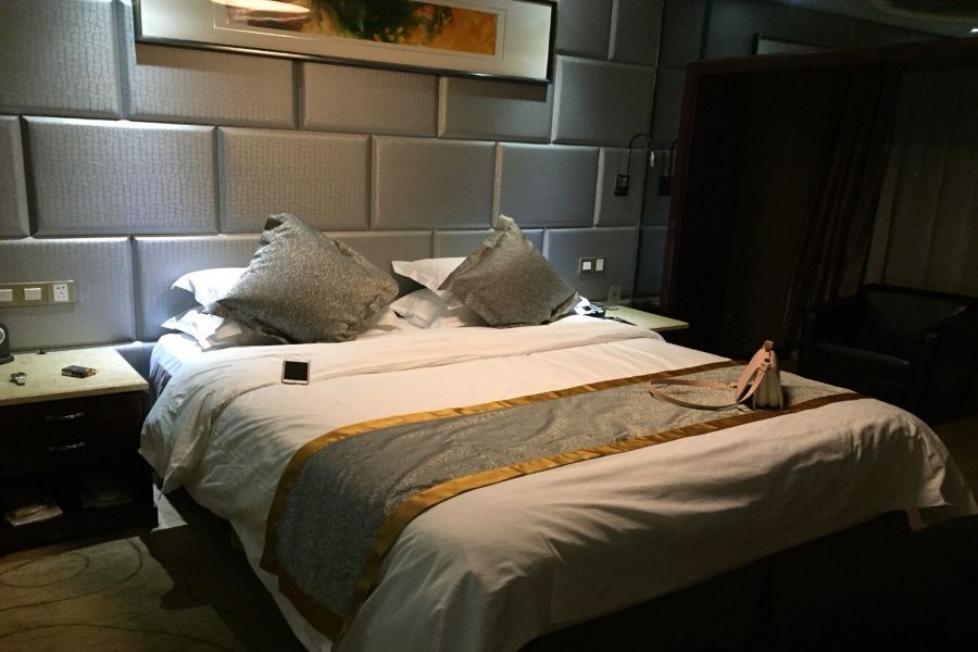 Friend Hotel Shanghai Bagian luar foto